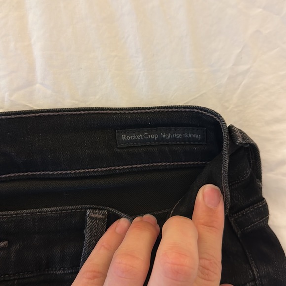 Citizens of Humanity High Rise Rocket Crop Skinny - Picture 3 of 5